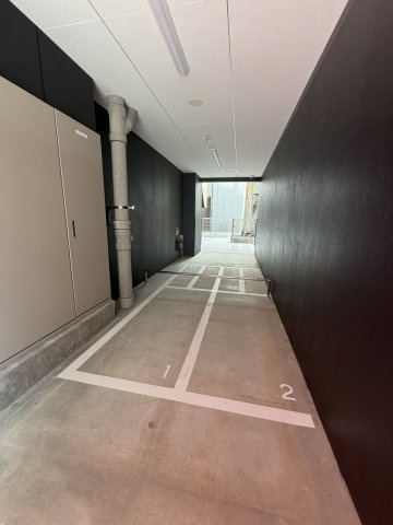 GENOVIA神戸新開地駅前のロビー