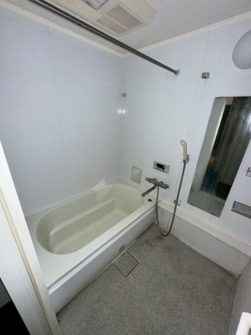 イスズハイツベル芦屋パートⅡの浴室