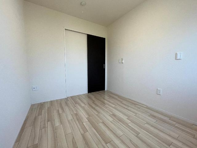 西宮市山口町下山口　アパート新築工事の内装|洋室（イメージ）