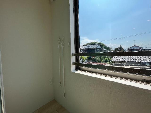 西宮市山口町下山口　アパート新築工事の設備|室内物干し（イメージ）