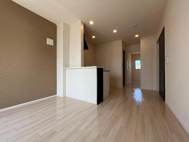 西宮市山口町下山口　アパート新築工事の居間・リビング|リビング（イメージ）