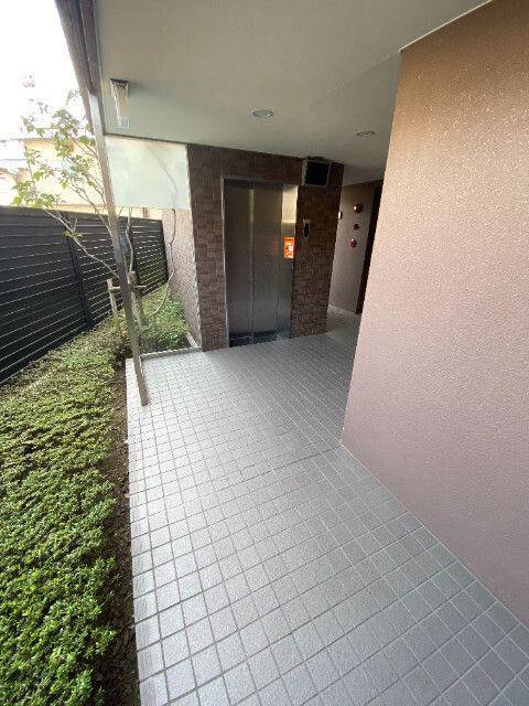 ＦＬＯＲＥＡＲ潮江のロビー