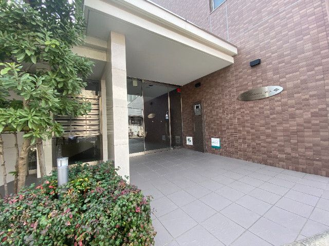 ＦＬＯＲＥＡＲ潮江のエントランス
