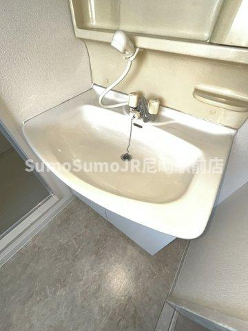 MAISON KOUMUの洗面所