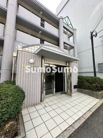 HAYASHIビルのエントランス