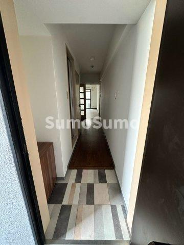 HAYASHIビルの玄関