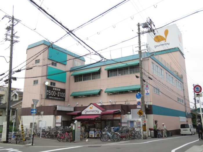 M.J tsukuda 壱番館の周辺