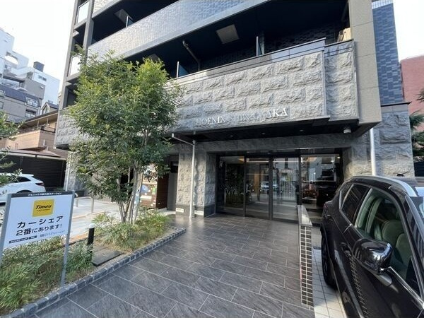 PHOENIX新大阪のエントランス|ゆとりのあるエントランスです