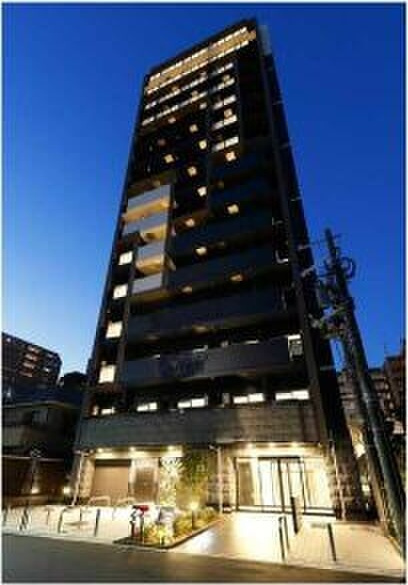 PHOENIX新大阪の外観|きれいな外観です