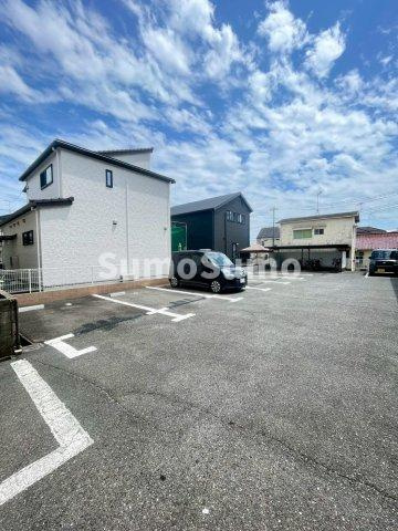 エスポワールの駐車場|カースペースがあります