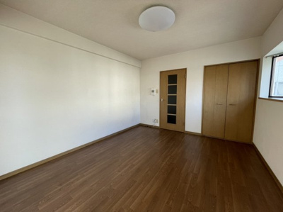 【居間・リビング】 | ルエメゾンロワール久留米Ⅰ