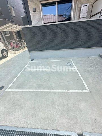 エステイトE垂水1の駐車場|駐車場に車を止められます