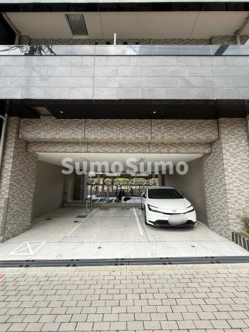 エスリードレジデンス大阪天王寺の駐車場