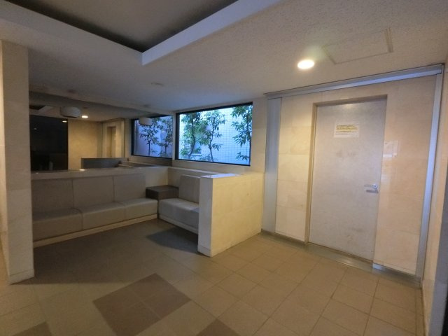 エシッド行徳のロビー