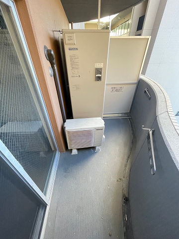 エグゼ難波東のバルコニー