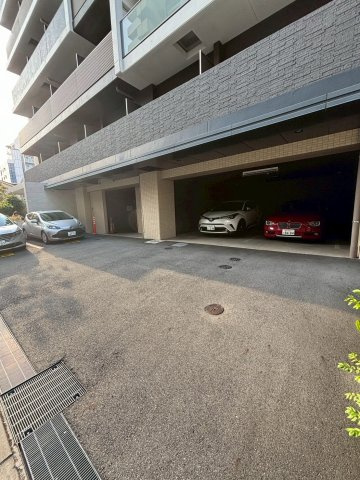 エスリードコート阿倍野昭和町の駐車場