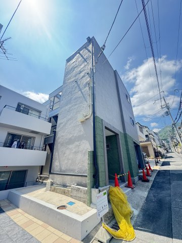 ｍｕｌｂｅｒｒｙ　ｈｏｕｓｅの外観