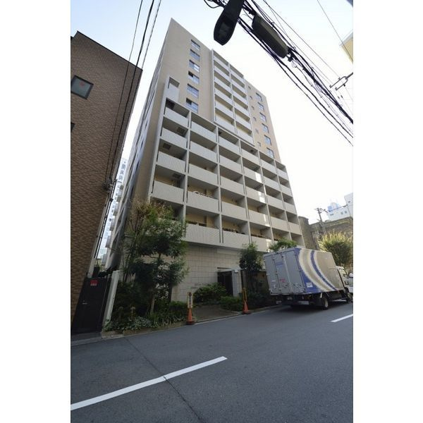 エステムプラザ大阪セントラルシティの外観