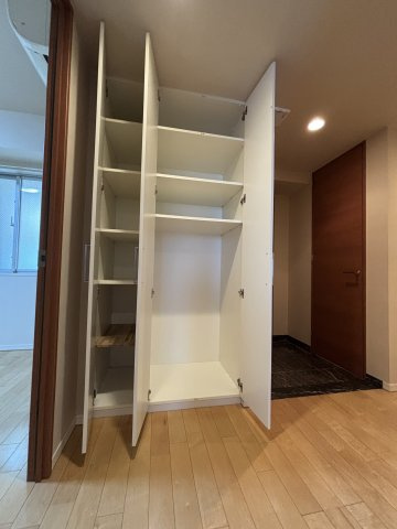 廊下収納