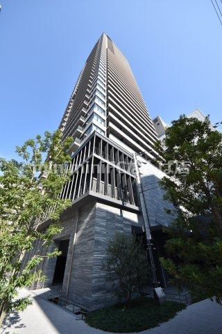 北浜ミッドタワーの外観