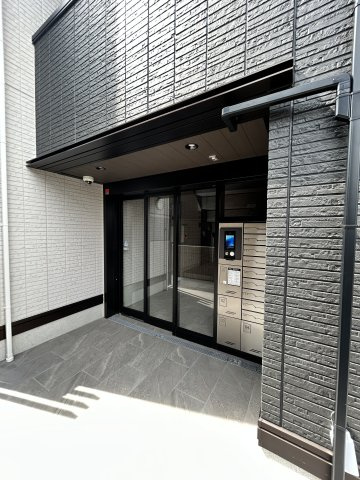 エステート南塚口のエントランス