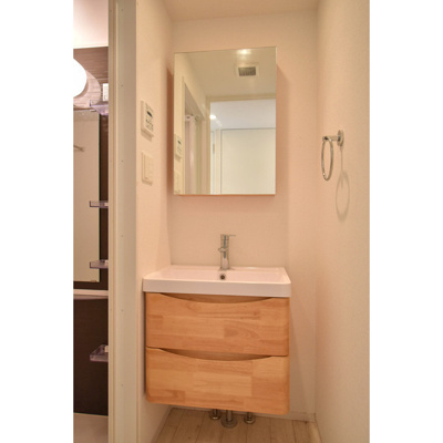 【洗面所】 | SERENiTE本町reflet