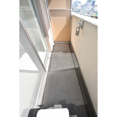 【バルコニー】 | SERENiTE本町reflet