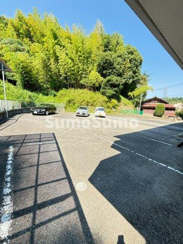 OKA栄ハイツの駐車場|駐車場完備です