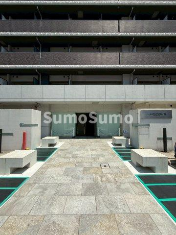 LUMINOUS桜川(旧:アーバンパーク難波)のエントランス