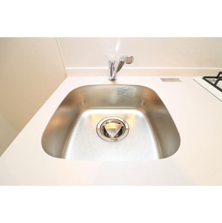  | アドバンス西梅田ビオス