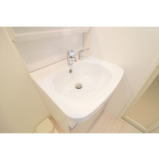  | アドバンス西梅田ビオス