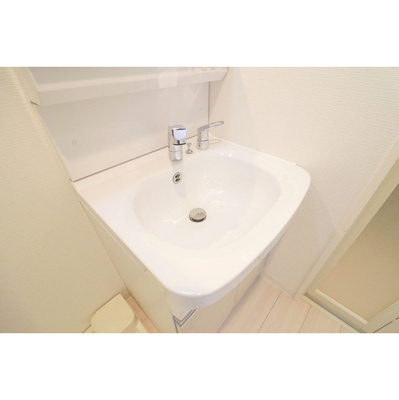  | アドバンス西梅田ビオス