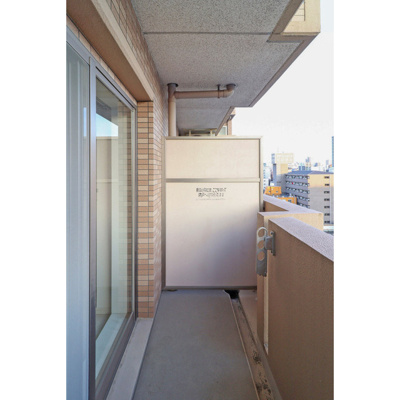 【バルコニー】 | Gramercy Nipponbashi