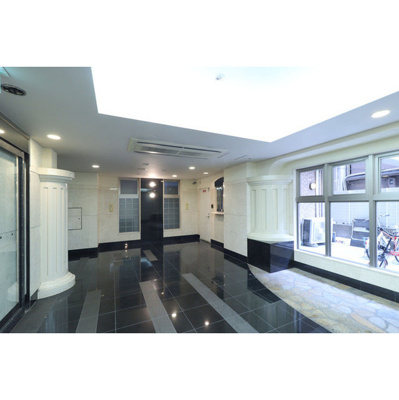 【居間・リビング】 | Gramercy Nipponbashi