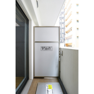 【バルコニー】 | SERENiTE谷四