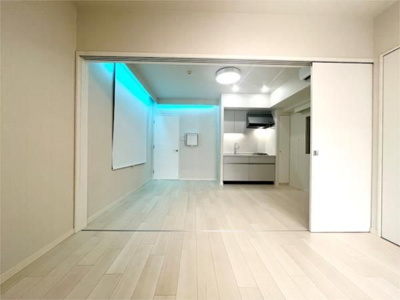 【居間・リビング】 | ラグジュアリーアパートメント三ノ輪