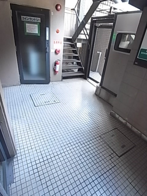 NEOダイキョー神戸元町のロビー