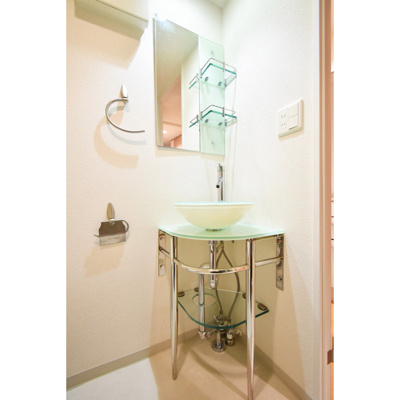 【洗面所】 | SERENiTE北浜