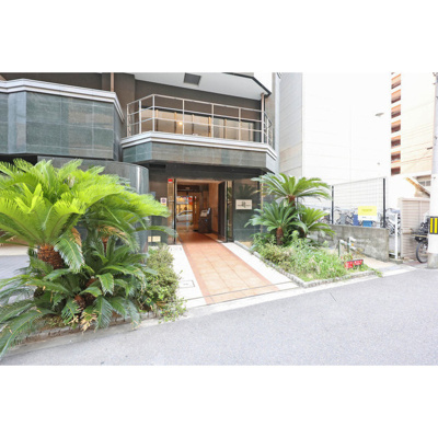 【エントランス】 | アーデン堺筋本町