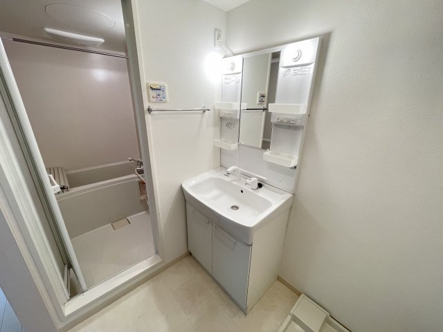 おおたかの森グラナリーの独立洗面台