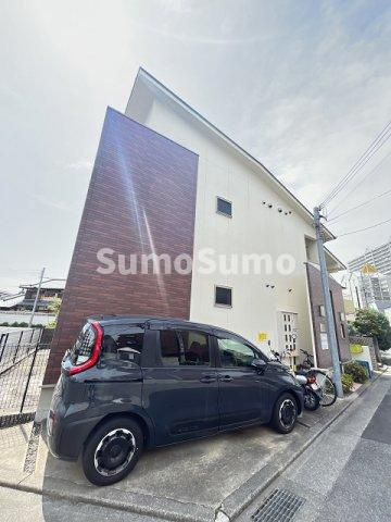 TRES　Ⅶの駐車場