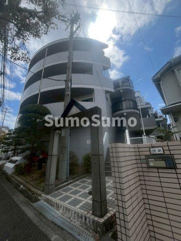 ガーデンハイツ桃山台弐番館のエントランス|エントランスです