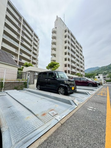 ＵＲグリーンヒルズ六甲の外観