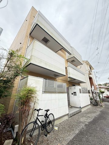 THE CITY 塩屋