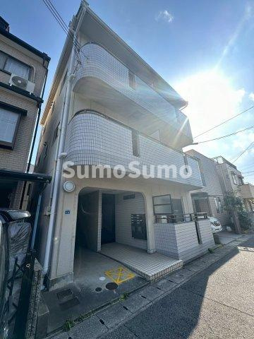 カーサ滝の茶屋の外観