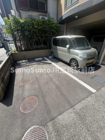 オークリッヂの駐車場