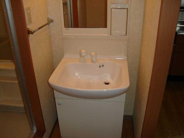 ボヌール・プリエの洗面所|洗髪洗面化粧台