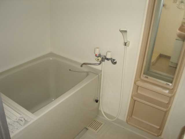 ファミール東野の浴室|バス