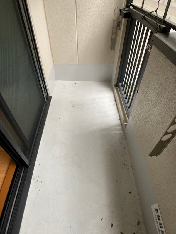 UresidenceUESHIOのバルコニー|外からの目が気にならないバルコニーで洗濯物が干せます