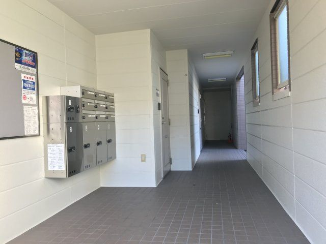 エレガンティックライフ芦屋３番館のロビー